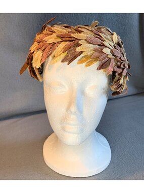 Vintage Velvet Trim Women’s Hat Size 22 Yellow & Rust Tones Leaf Design Retro St